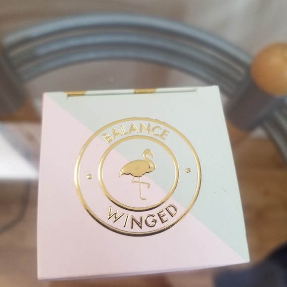 Winged peppermint oil - Picture 6 of 6